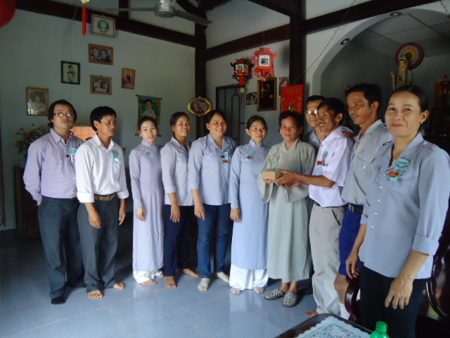 NHÓM CỰU HUYNH TRƯỞNG ĐI CHÚC TỨ THÂN PHỤ MẪU VU LAN - PL2556